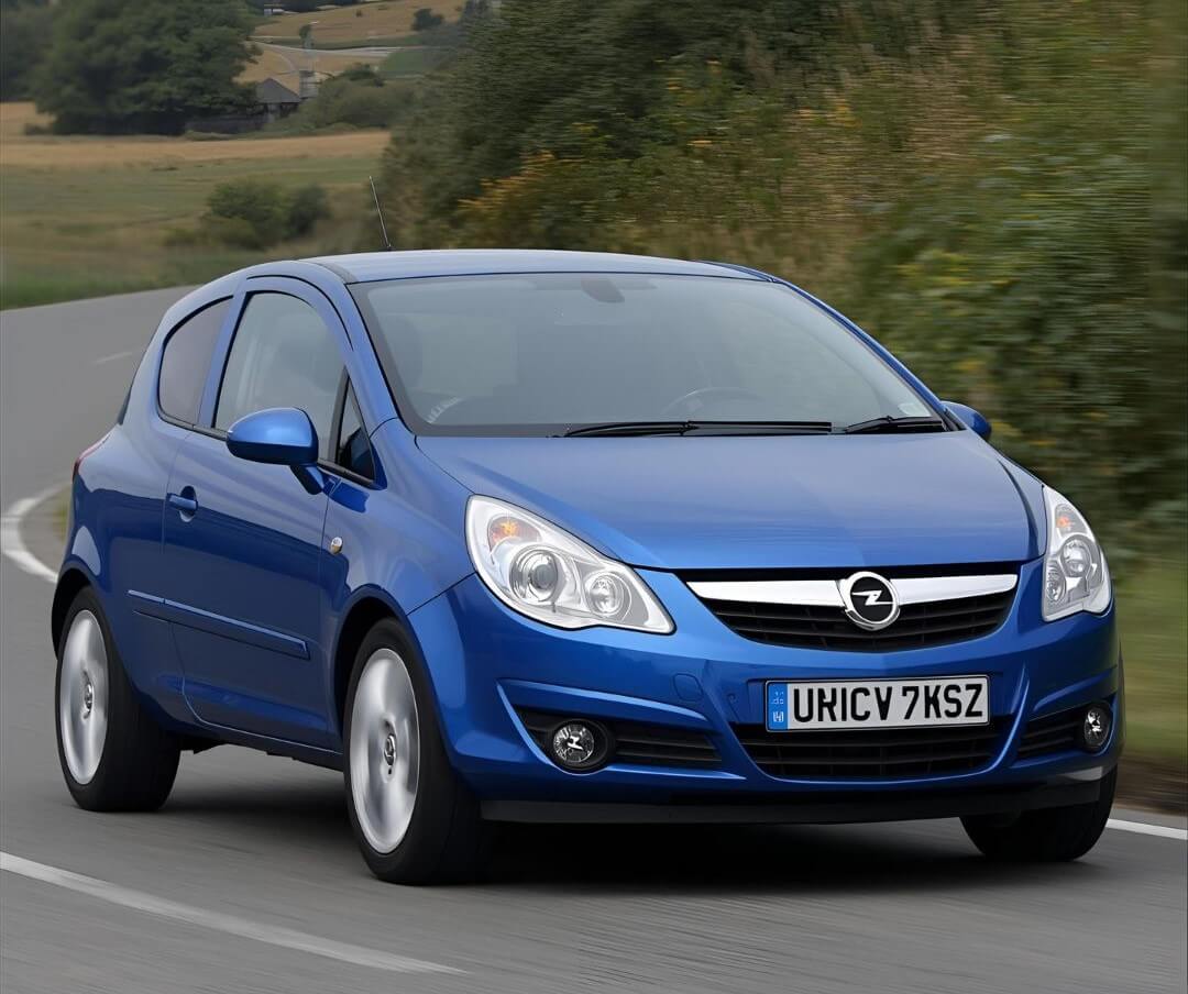 малка градска кола Renault clio 4(2012-2016)